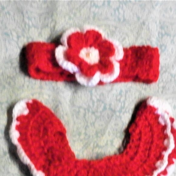 Newborn Christmas Baby Photo Prop - Dress and Headband - Picture 3 of 3